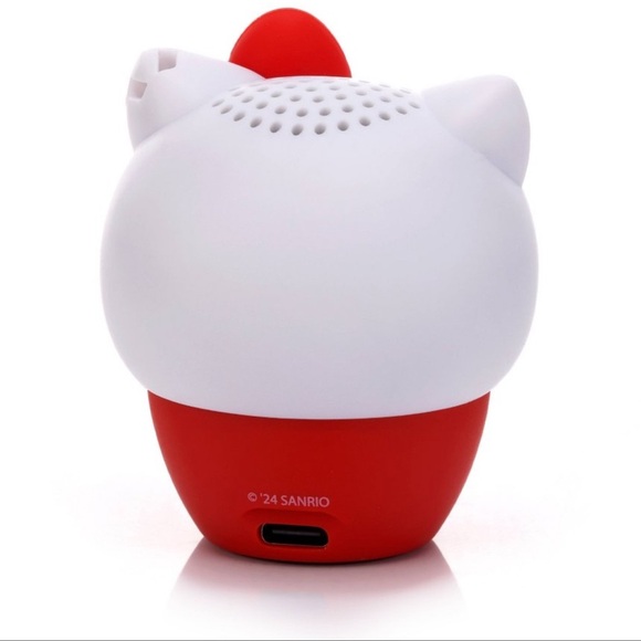 Hello Kitty Bitty Boomer Bluetooth Speaker - Picture 2 of 6